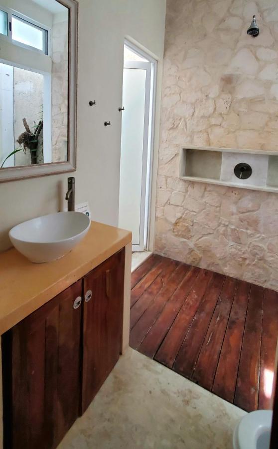 פוארטו מורלוס Layla Guesthouse מראה חיצוני תמונה