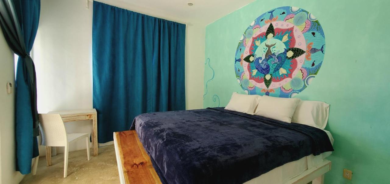 פוארטו מורלוס Layla Guesthouse מראה חיצוני תמונה