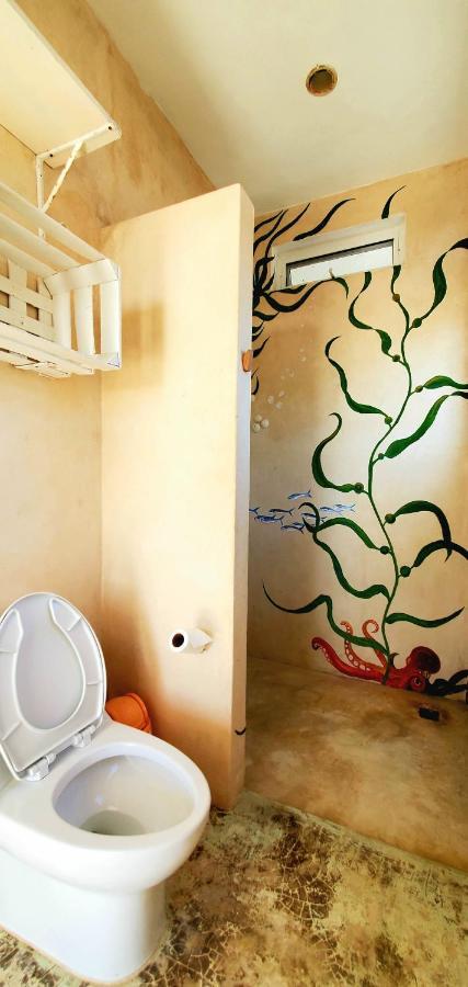 פוארטו מורלוס Layla Guesthouse מראה חיצוני תמונה
